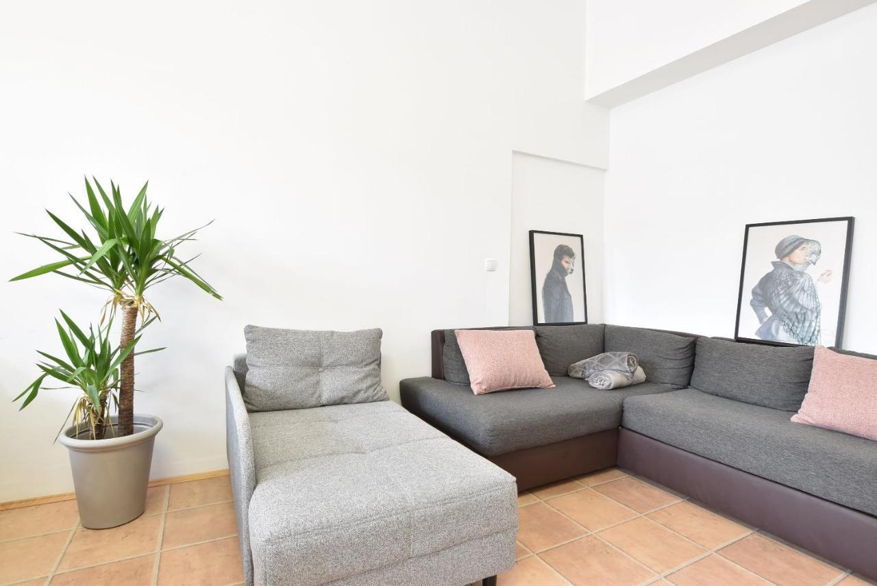 Huge Apartment In Awesome Location With Parking Innsbruck Exterior foto